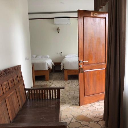Edge Resort, Yogyakarta Parangtritis Exteriör bild