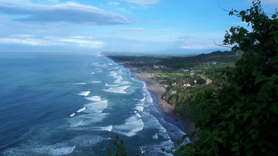 Edge Resort, Yogyakarta Parangtritis Exteriör bild
