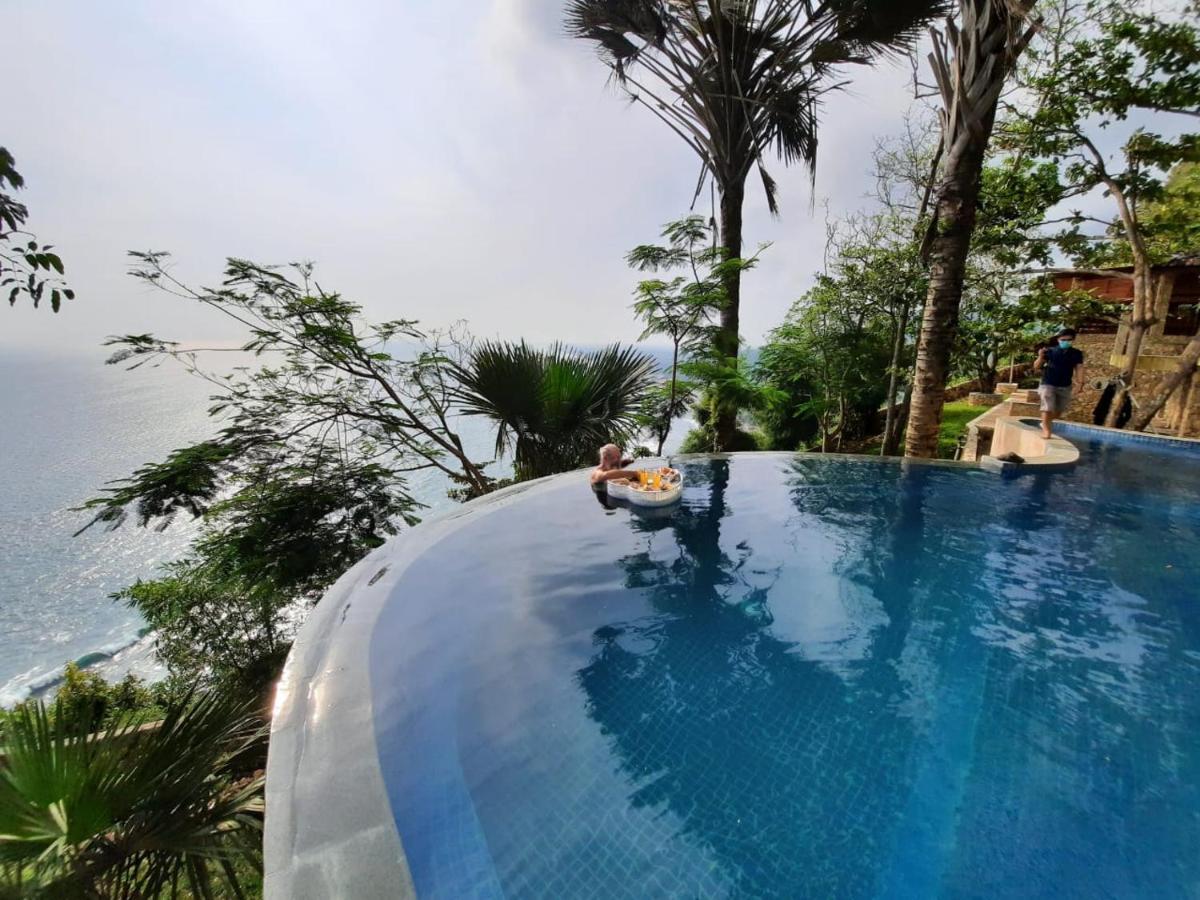 Edge Resort, Yogyakarta Parangtritis Exteriör bild